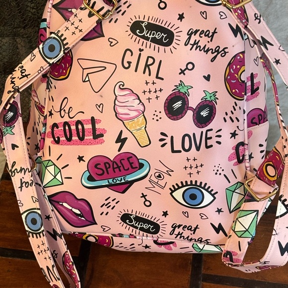 Pink Graffiti Backpack - Picture 5 of 12